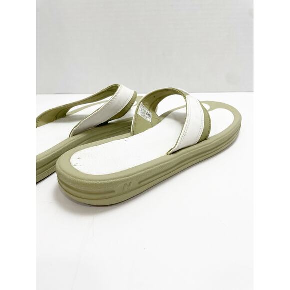 New Balance Logo Flip Flops Size 9 Beige White Gorpcore - Picture 6 of 7